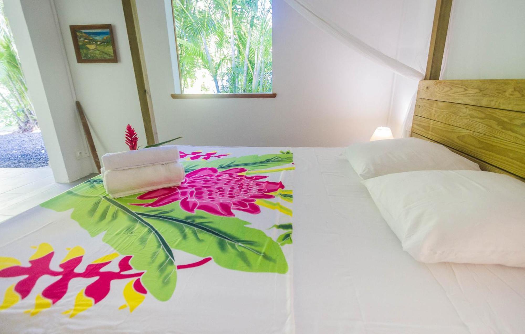 Ecolodges Karet Deshaies Exterior foto