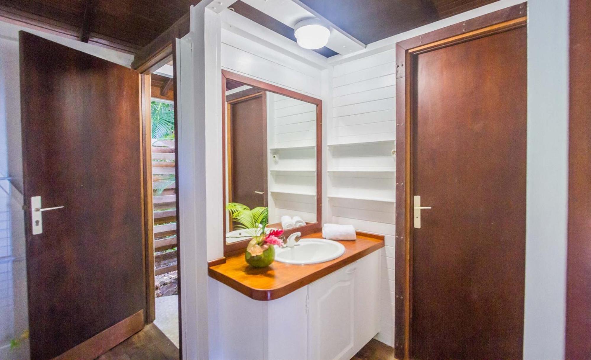 Ecolodges Karet Deshaies Exterior foto